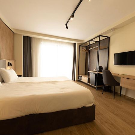 East Sliema Suites ภายนอก รูปภาพ