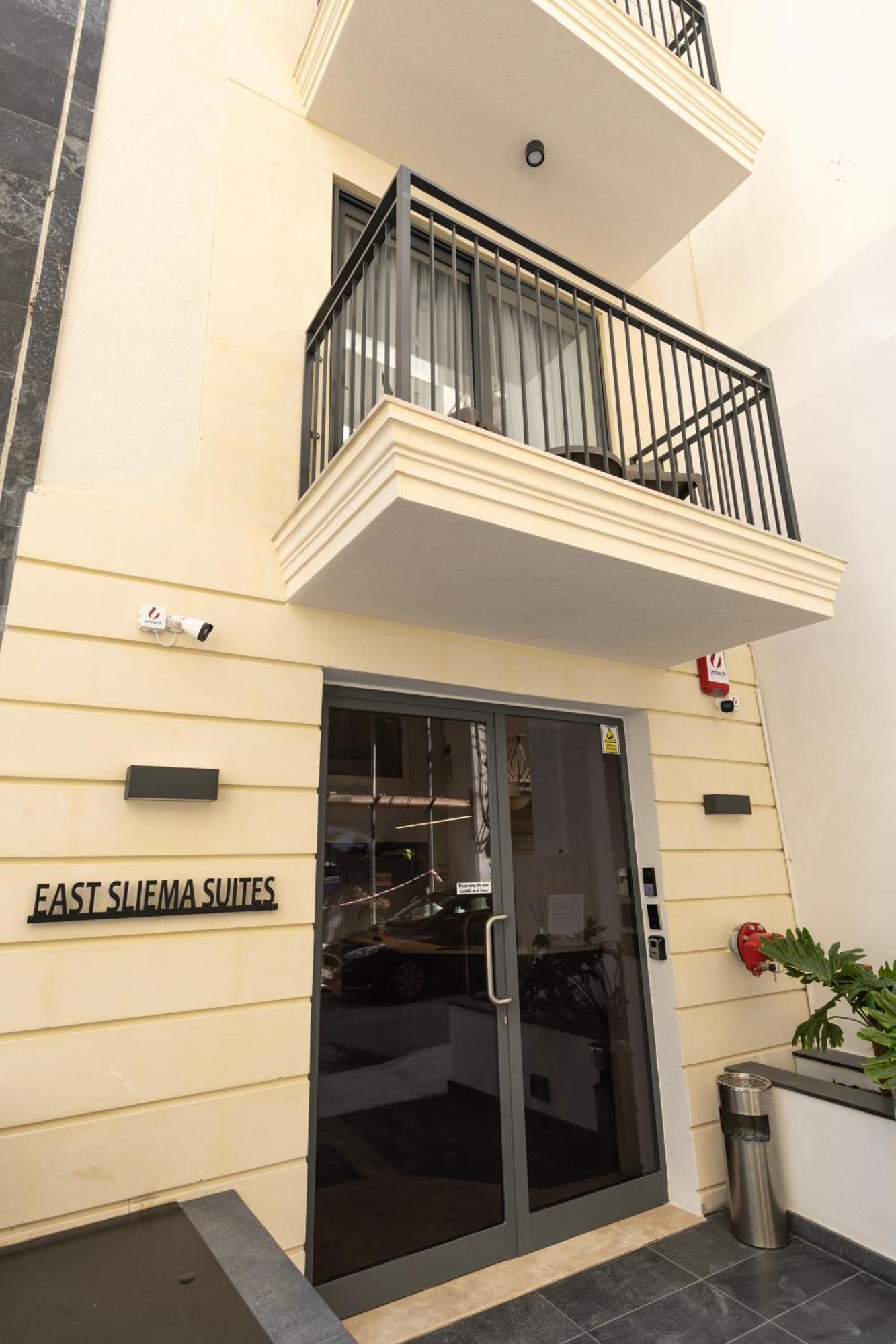 East Sliema Suites ภายนอก รูปภาพ