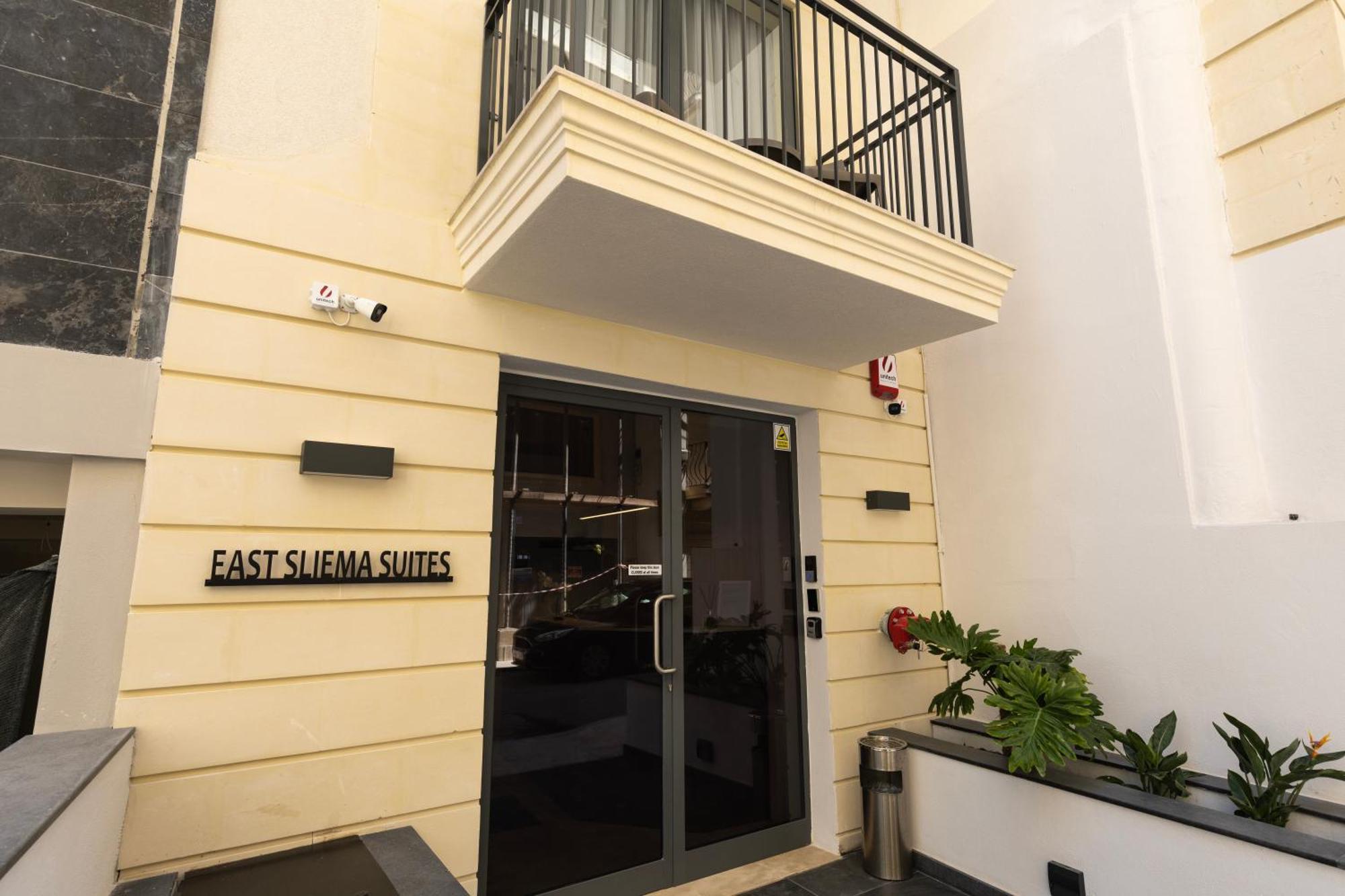 East Sliema Suites ภายนอก รูปภาพ